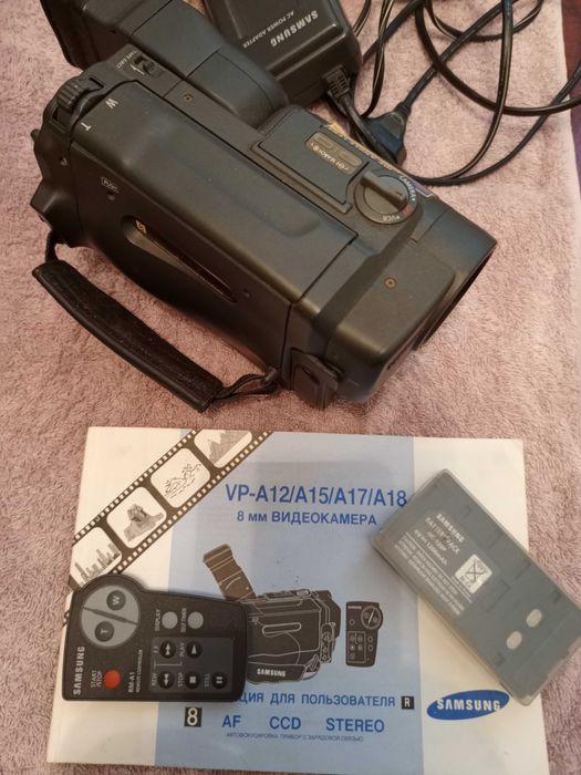 Продам видеокамеру Samsung