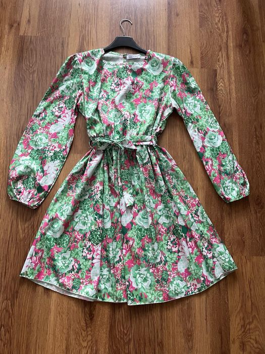 Свежа рокля от прохладна материя