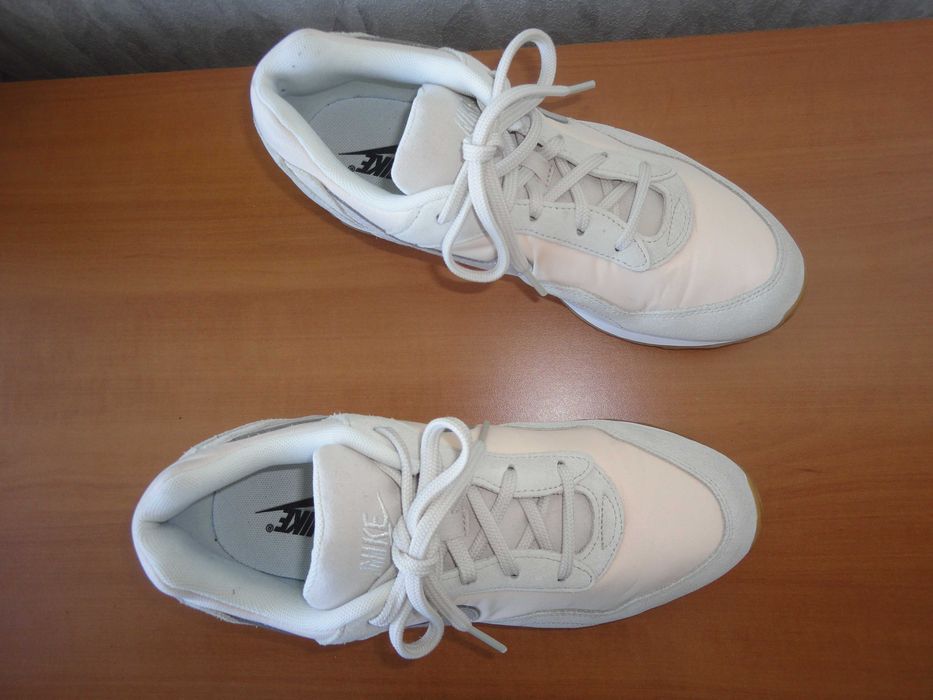 N39 Nike Outburst/дамски маратонки