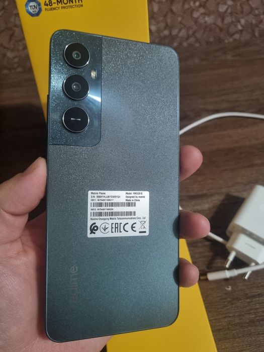 Смартфон Realme C65