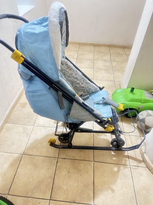 Продам санки срочно