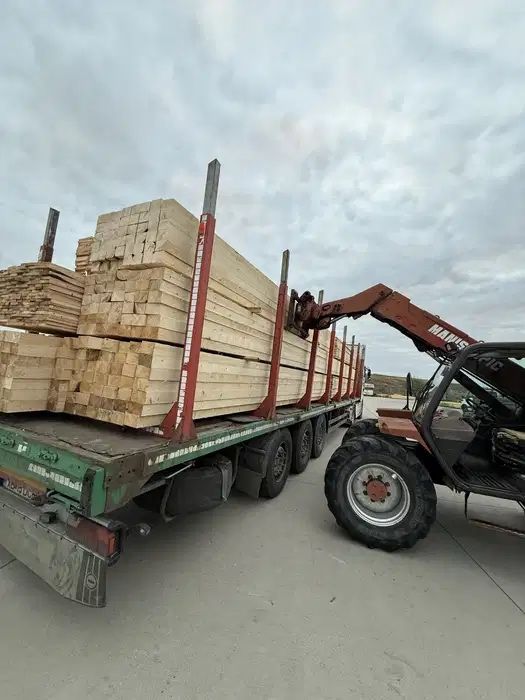 Vindem cherestea din molid și brad