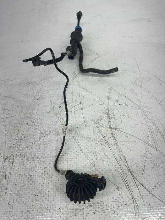 Pompa ambreiaj DACIA LOGAN 3 1.0 tce cod piesa 306106883r