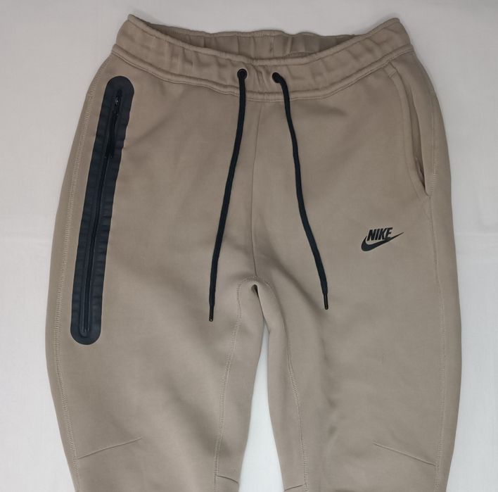 Nike Tech Fleece Sweatpants оригинално долнище S Найк памук долница