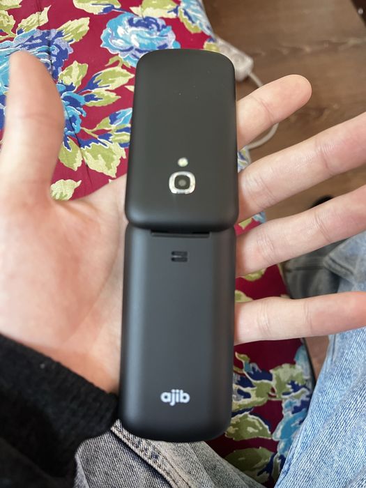 Karobkasini topolmadm ukalarim oynagan shekl