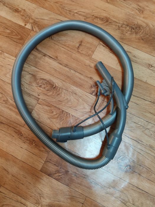 Б/У. шланг от Thomasа и для других