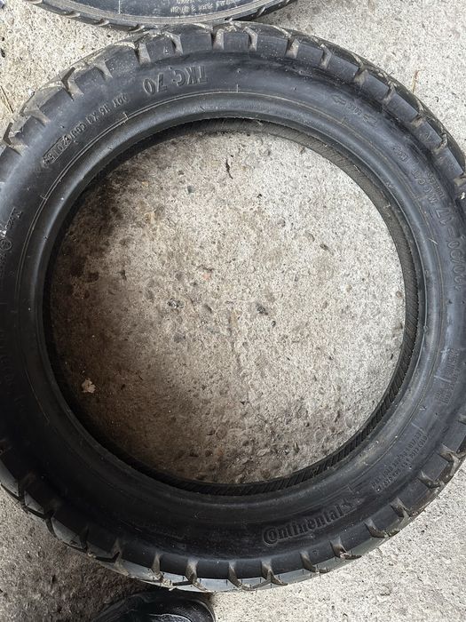 Cauciuc moto modele si marimi