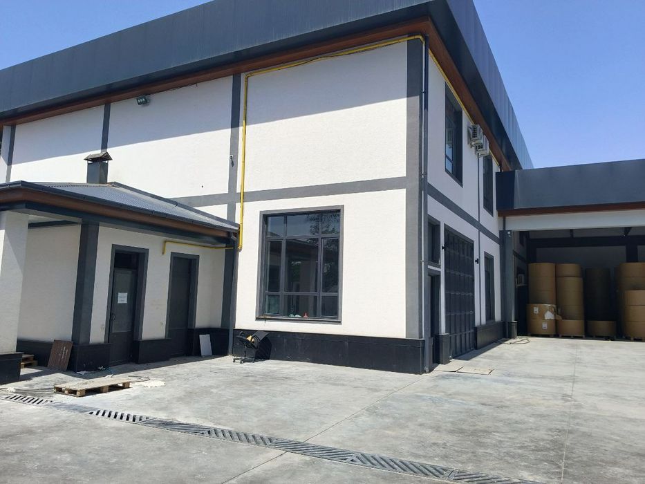 Сдаётся в аренду 24 000 м² склад.