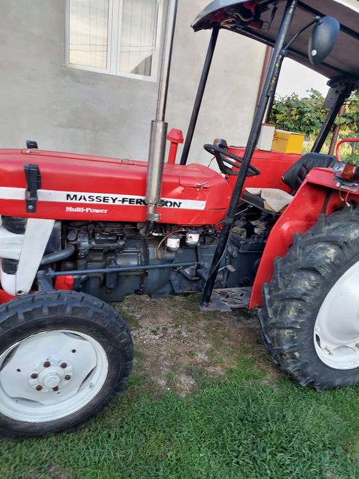 Tractor Massey Fergunson