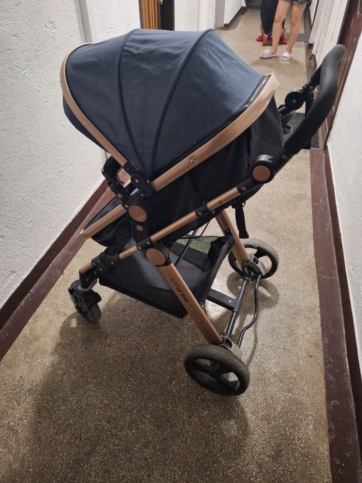 Căruț pentru copil