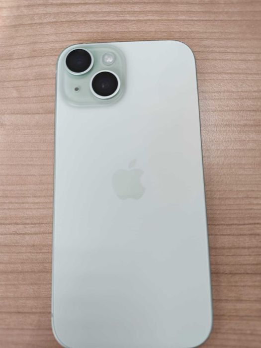 Telefon IPhone 15