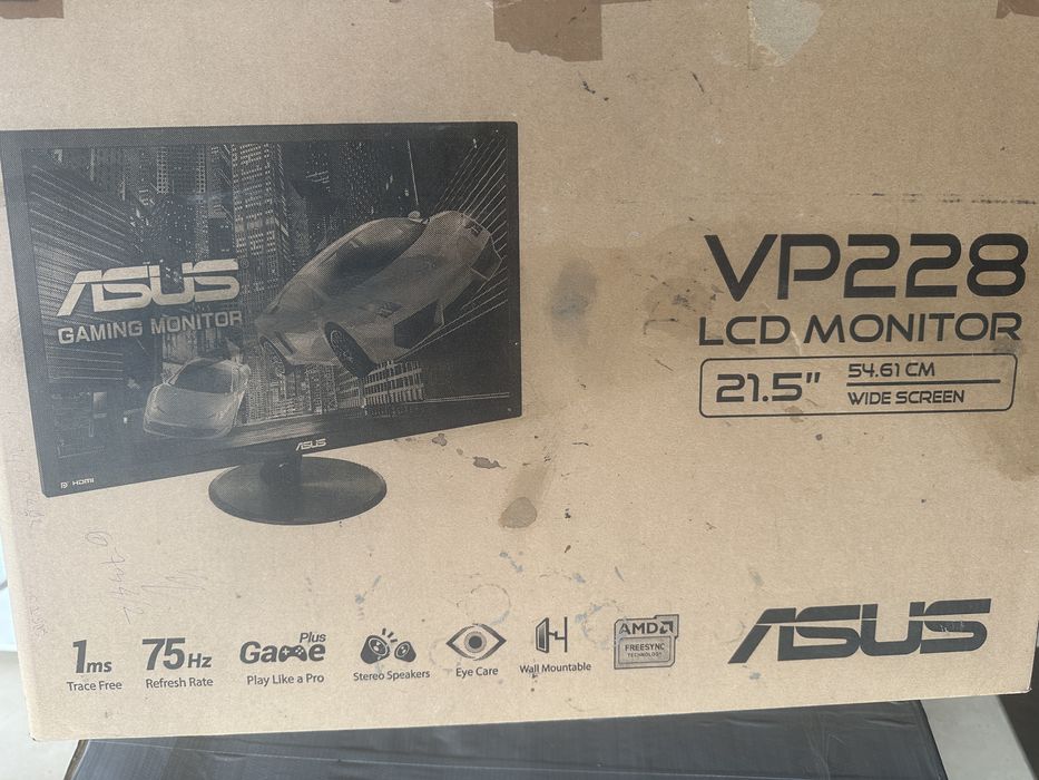 Calculator gaming i7 cu 2 monitoare, camera, tastatura, microfon, maus