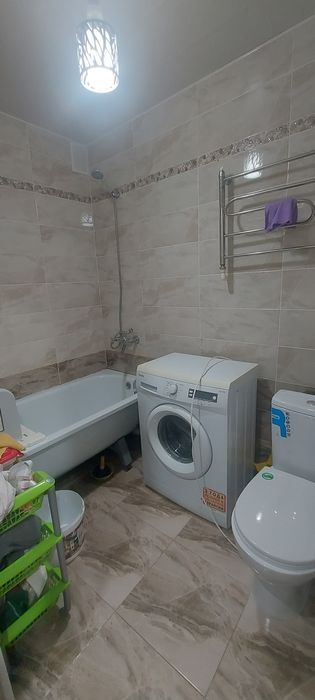 Продам 2 комнатную квартиру