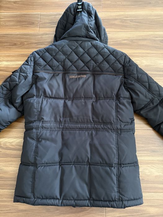 Продается мужская зимняя куртка