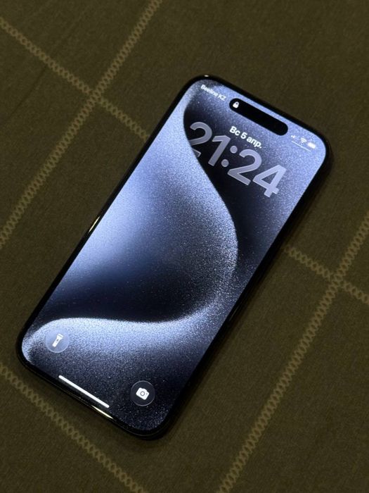 Продам/обменяю айфон 15 про