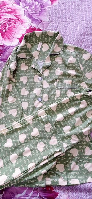 Новая светло-зеленая пижама 48-50 размер,на бирке XL