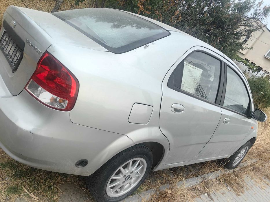 Chevrolet Kalos на части