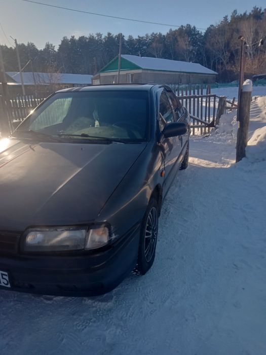Продам машину нисан премьера