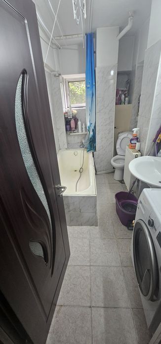 Apartament 2 camere, etaj 1, zona Bradului – 77500 € negociabil