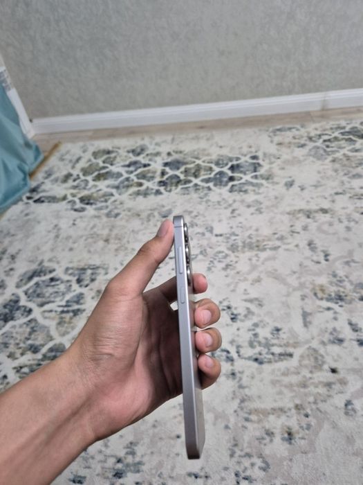 Samsung S25+ (512GB) на гарантий