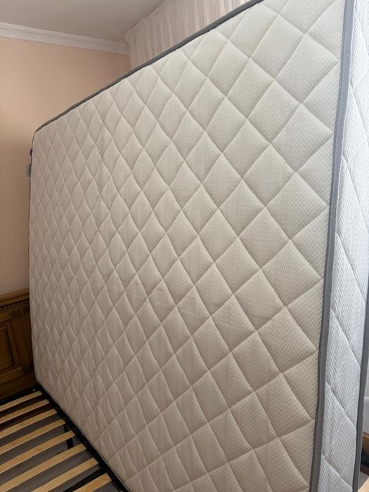 Продам матрас размер 2*160