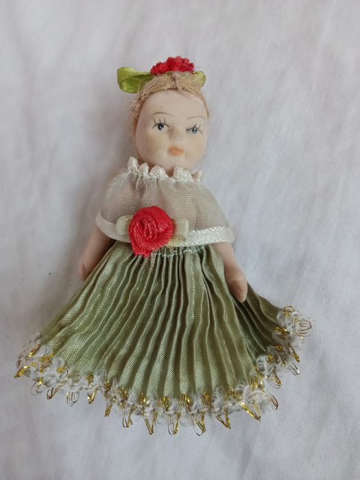 Кукла фарфор ГДР и куклы СССР гуцул и молдаванка