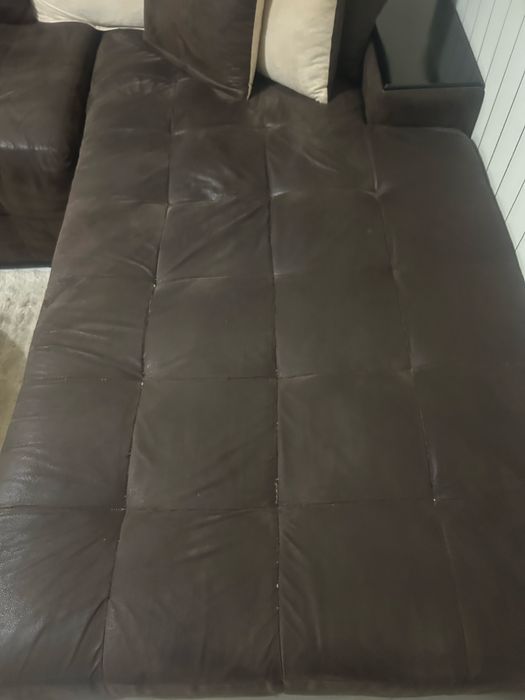 Ъглов диван за хол