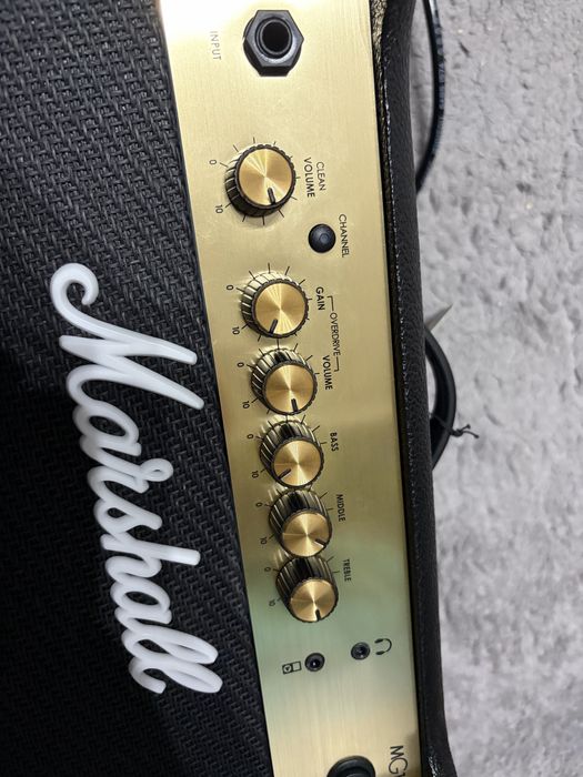 Amplificator Marshall MG15G de vânzare