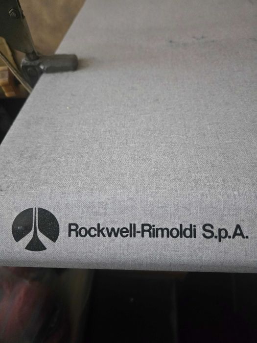 Професионален индустриален оверлог Rockwell Rimoldi - Италия, модел 527-00-1CD-07