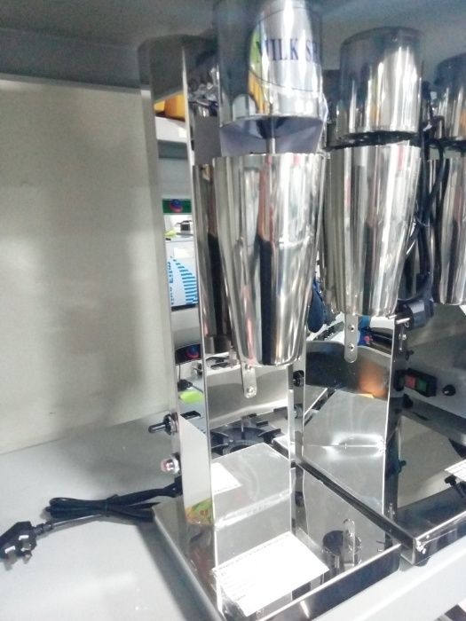 Шейкер аппарат для молочных коктейлей