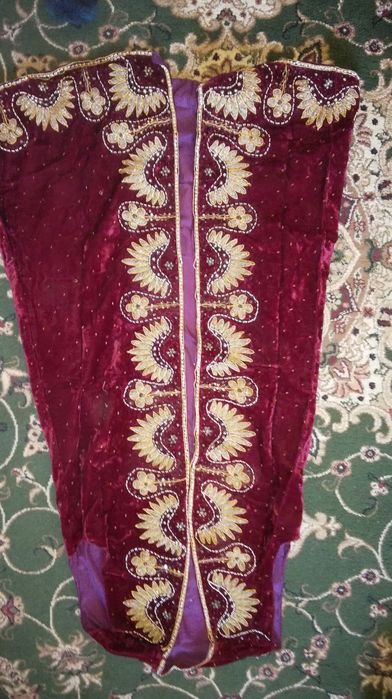 Национальные чапан