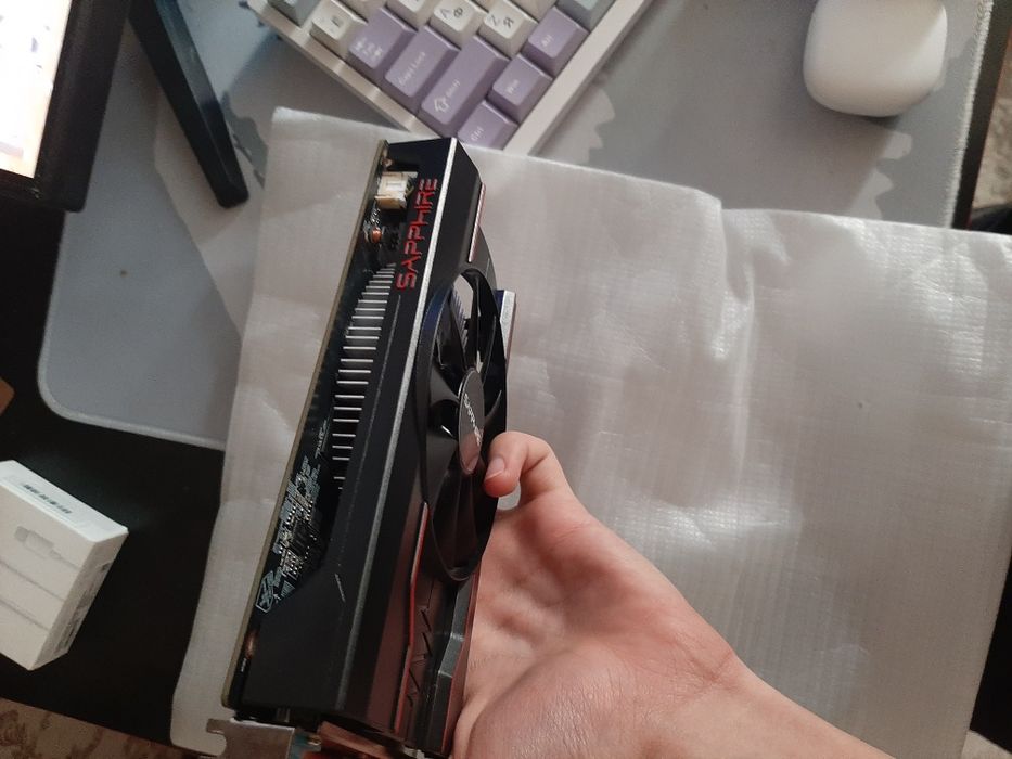 Продам видеокарту RX550
