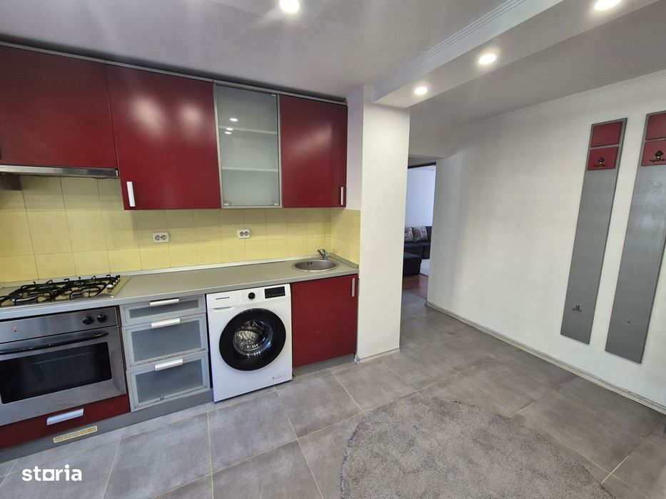 Vand apartament 2 camere, etajul.2,  Micro 4