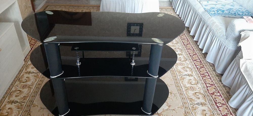 Тумба под телевизор