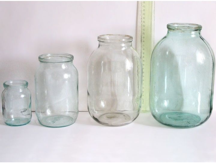 Продам банки,1л,2л,3л.