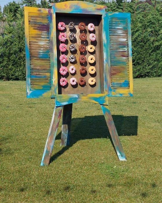 Fereastra falsa din lemn