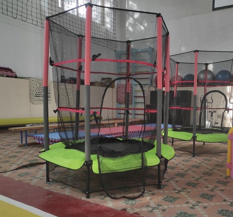 Батут Детский с защитные сетки