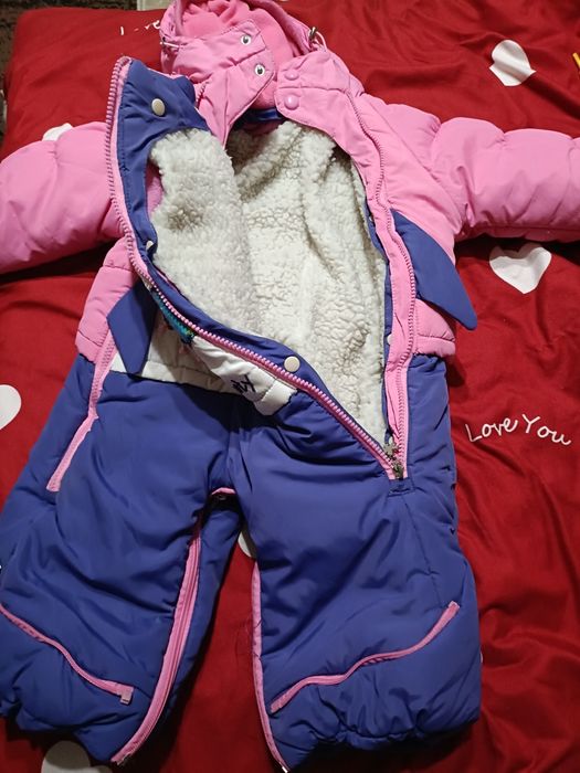 Детский комбинезон. На девочку