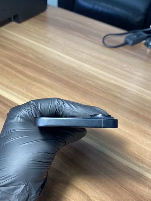 iPhone 16 • 128 GB • Black