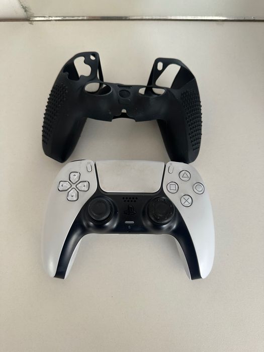 PS5 slim в отличном состояние