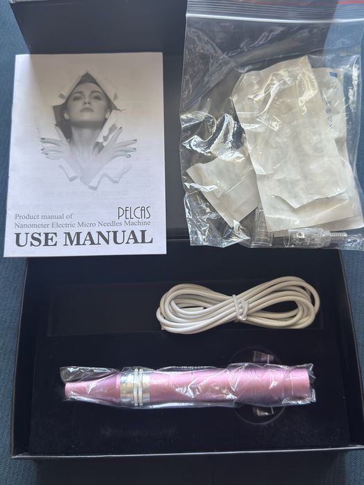 Digital microneedle therapy equipment