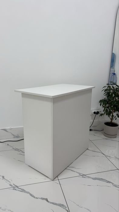 Стол письменный