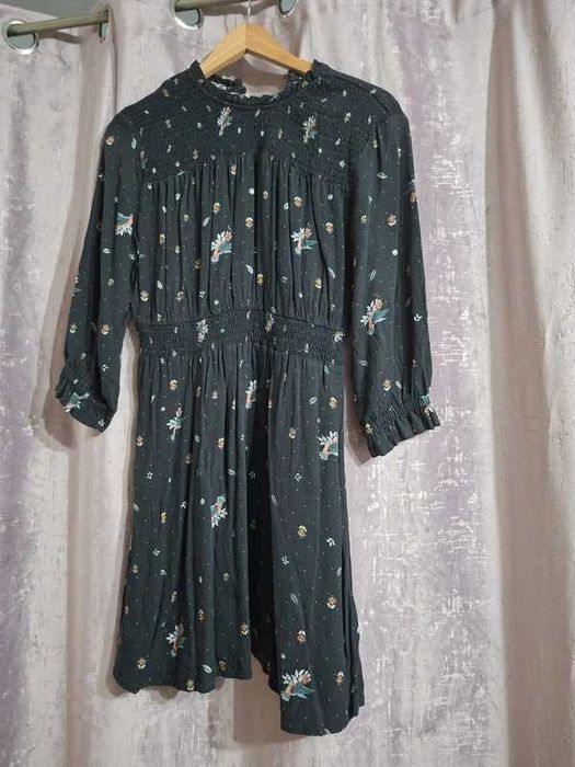 Rochie cu design floral