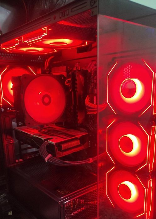 Moshnie igravoy PC srochna sotiladi.