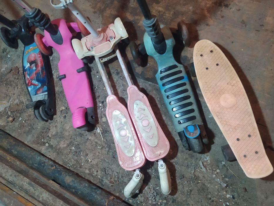 Самокаты и пениборт.