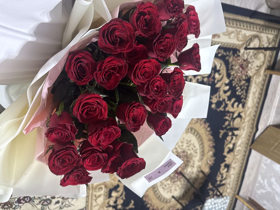 Цветы розы 25 шт