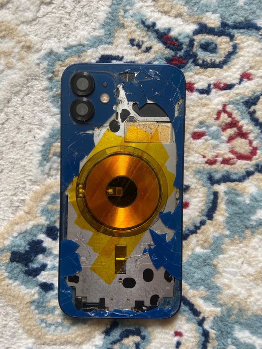 айфон 12 64гб с документами