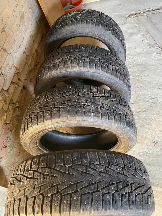 Продам шины б/у в хорошем состоянии