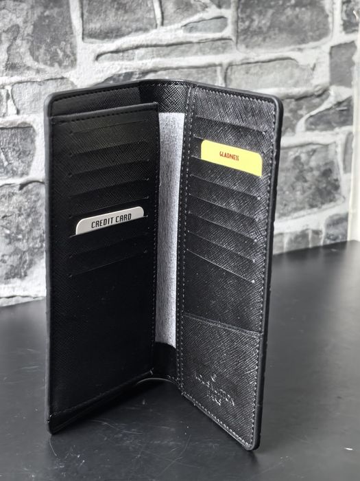 Luis Viton портфейл