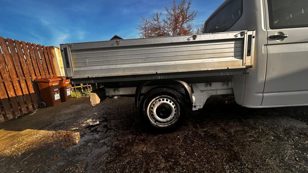 Volkswagen Transporter 2012 diesel, 8.625 € — imagine 3